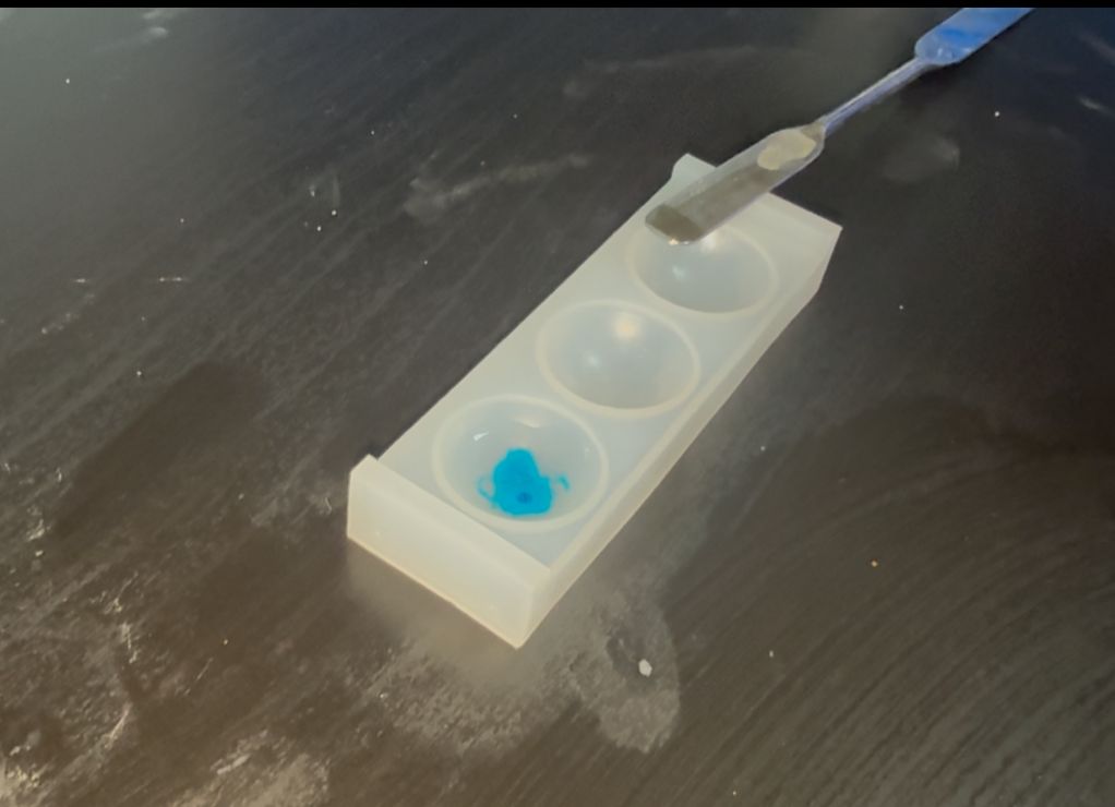 Incautan rollo de alambre lleno de un líquido presumiblemente cocaína 