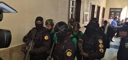 3 meses preventivos contra 3 hombres imputados por asalto a joyería Popi Oro