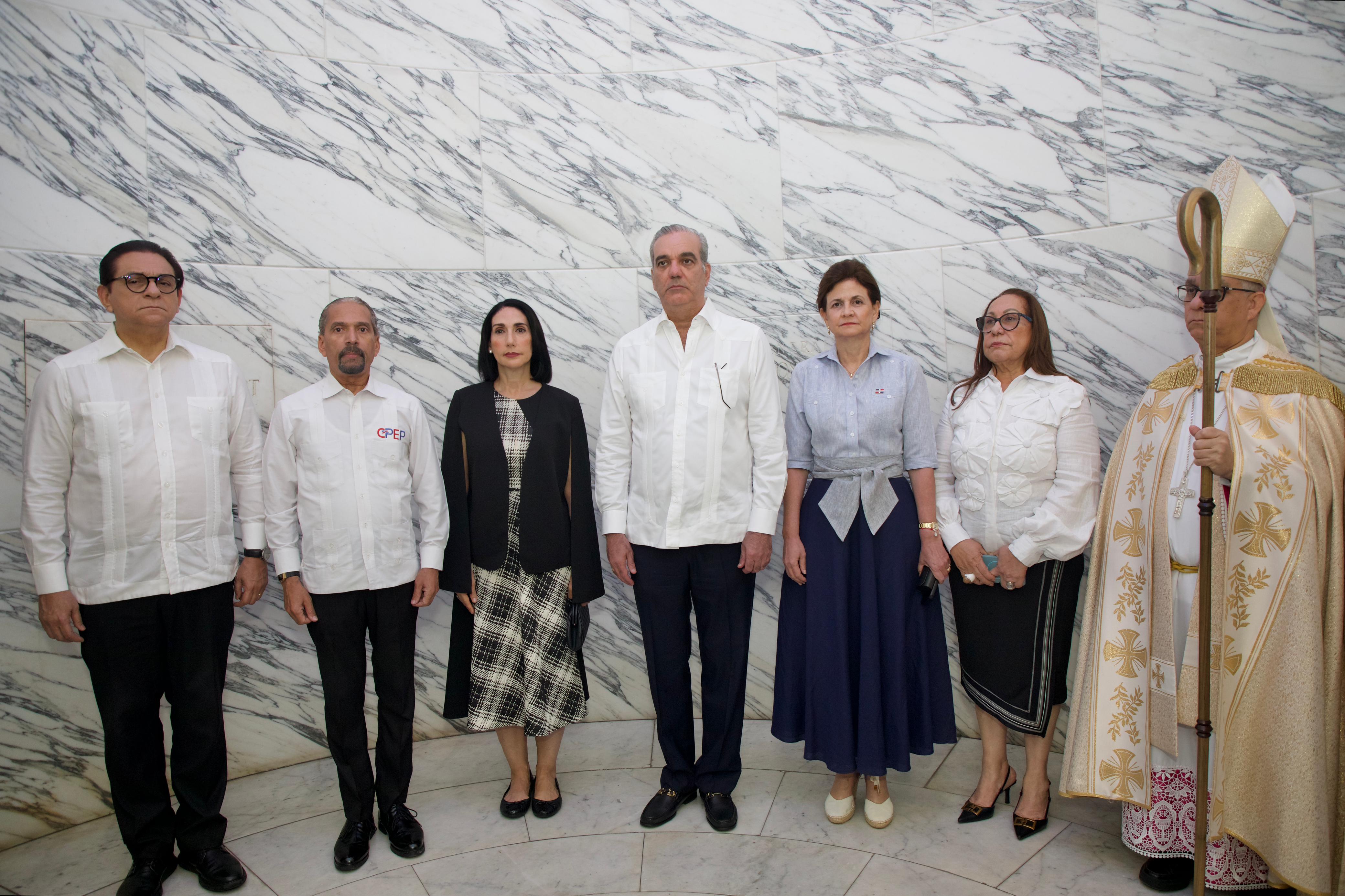 Luis Abinader encabeza Tedeum por el 182 aniversario de la Batalla del 30 de Marzo