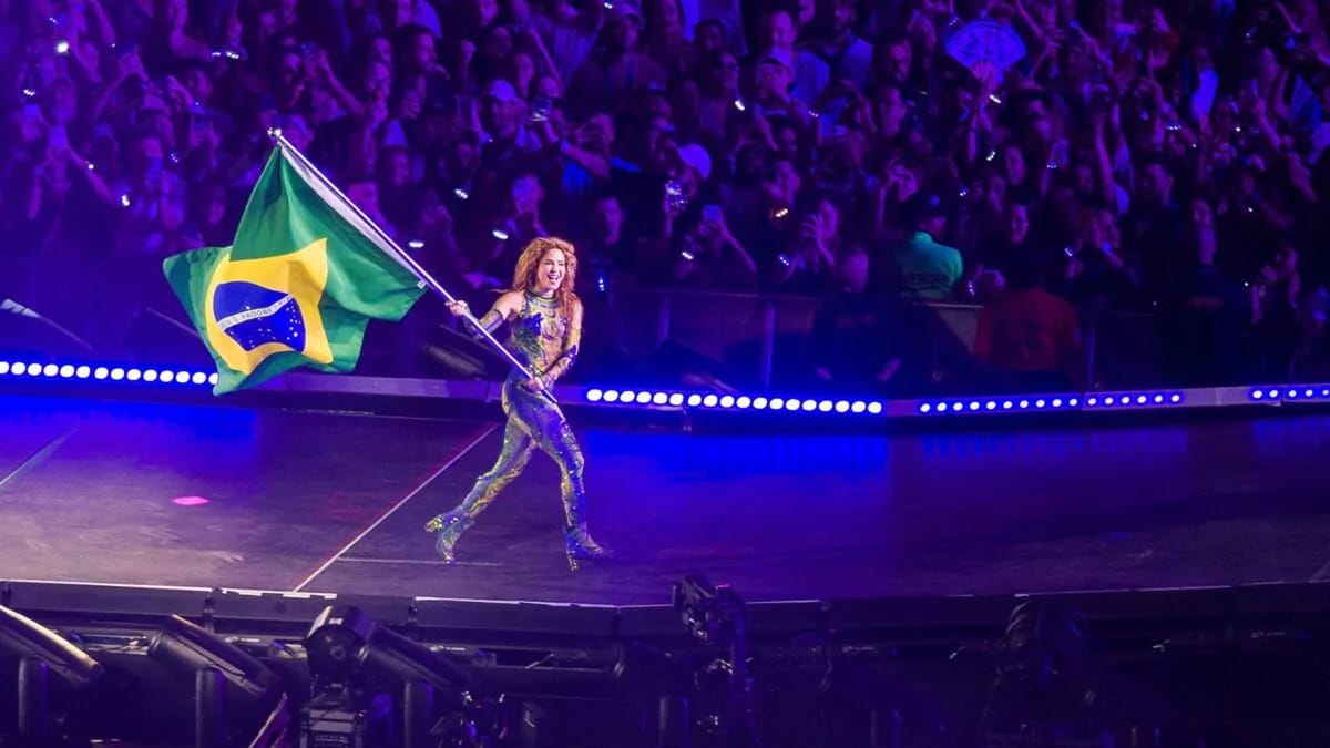 Shakira congrega más de dos millones de fans en Copacabana 