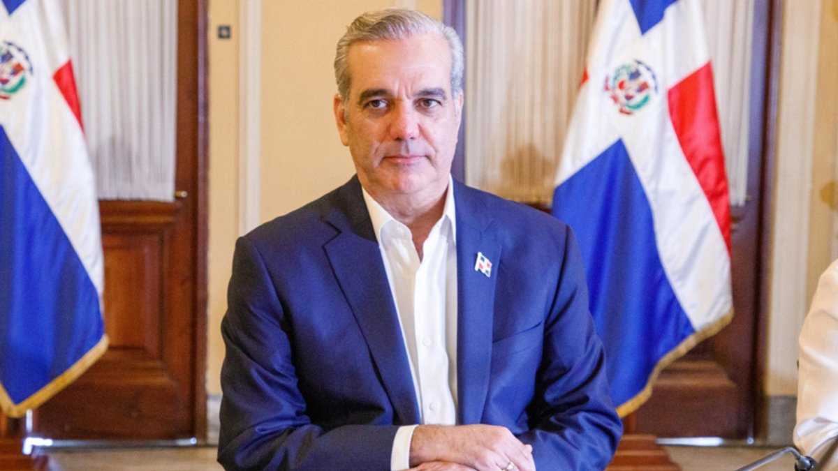 Las cinco pandemias que le ha tocado gobernar a Luis Abinader