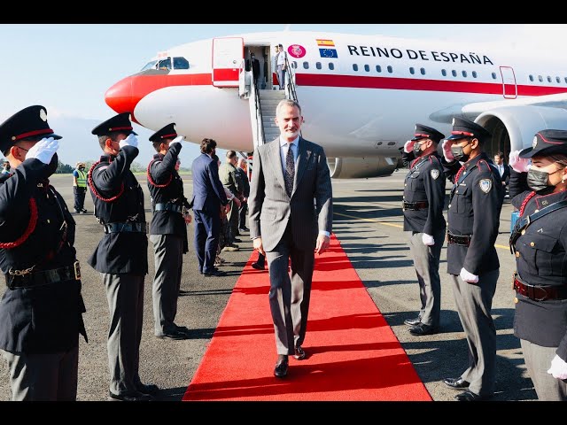 Rey Felipe VI llega a Costa Rica para asistir a toma de posesión presidencial de Laura Fernández 