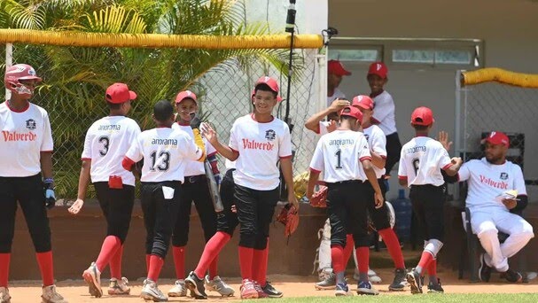 Distrito Nacional, Valverde y Santo Domingo invictos y en la cima del U12