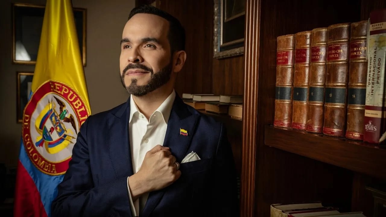 Conteo preliminar da una victoria al ultraderechista De la Espriella