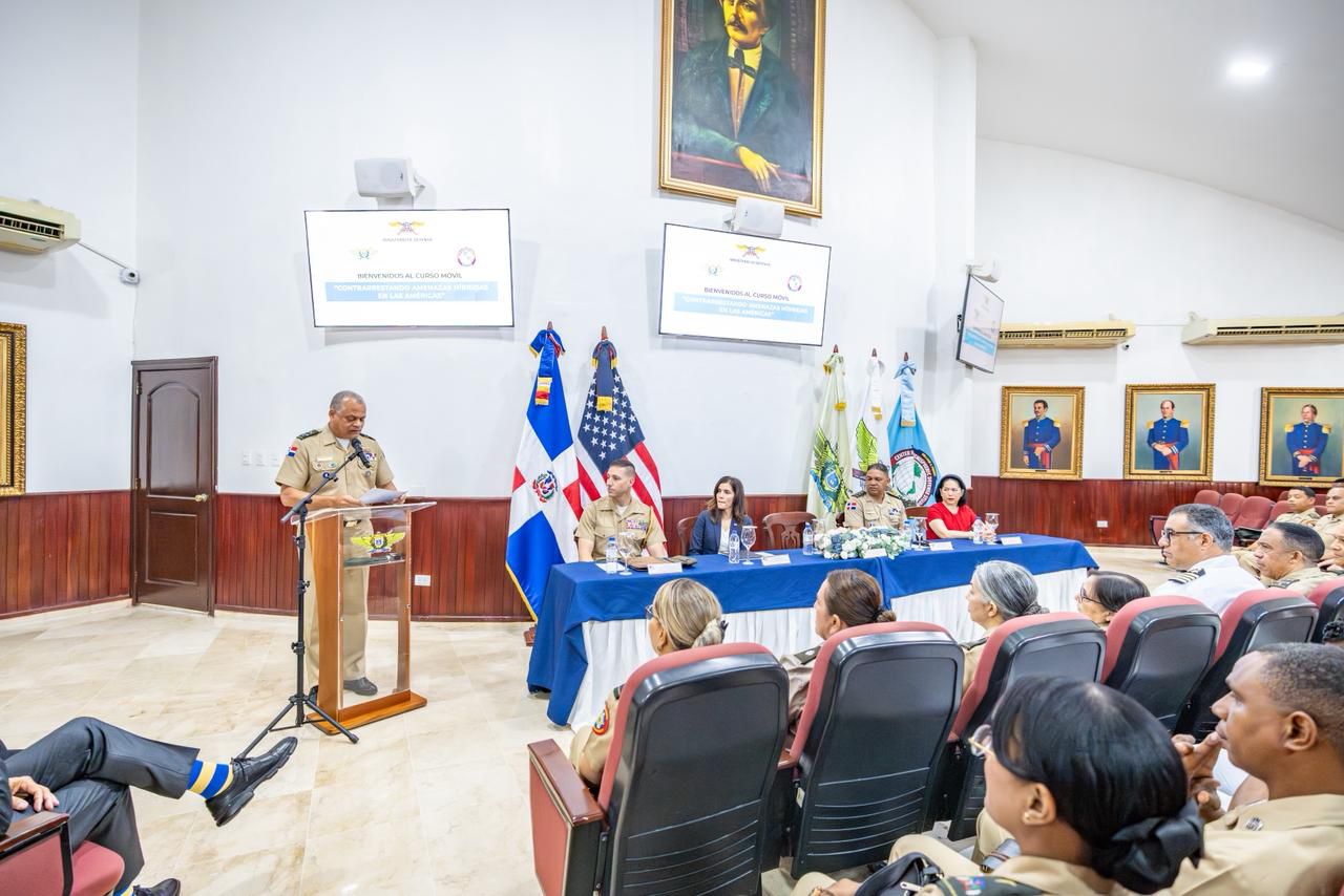 Defensa inaugura seminario internacional sobre amenazas híbridas y seguridad hemisférica