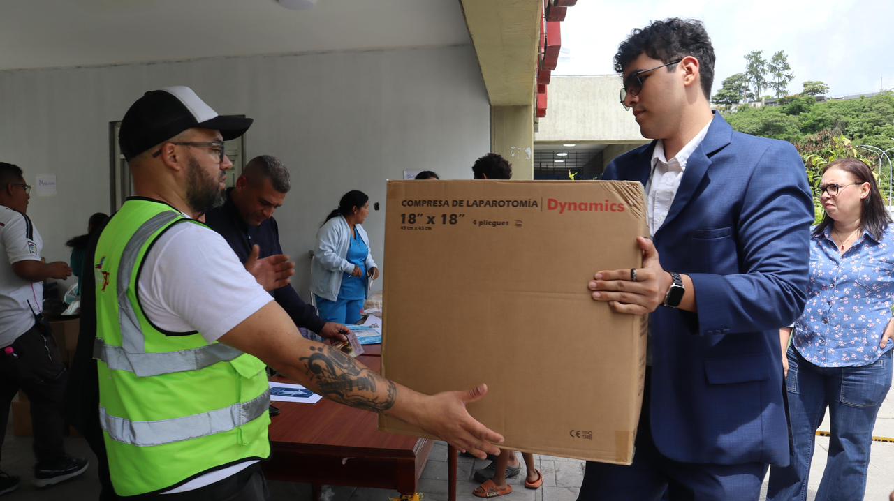 Iglesia de Jesucristo y el Gobierno Bolivariano de Venezuela coordinan entrega de alimentos e insumos médicos para afectados 