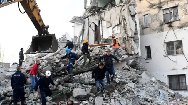 Contabilizan 2,954 muertos y 16,592 heridos por doble terremotos en Venezuela
