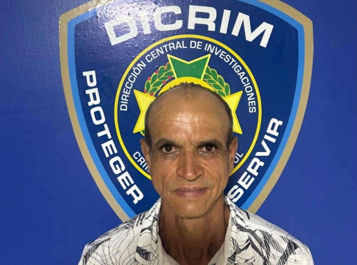 Policía recaptura en Santiago a recluso que escapó de Rafey tras condena de 30 años