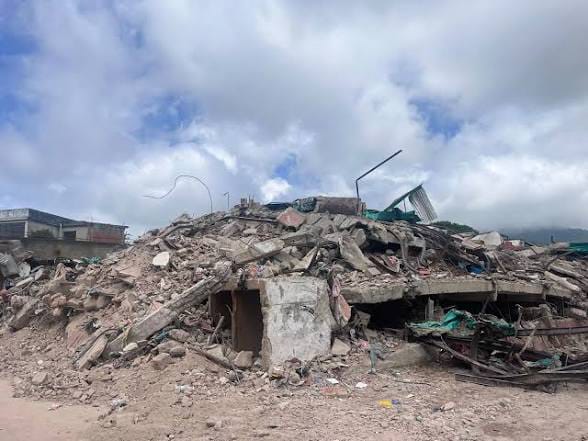Más de 6.500 muertos a dos meses del doble terremoto en Venezuela
