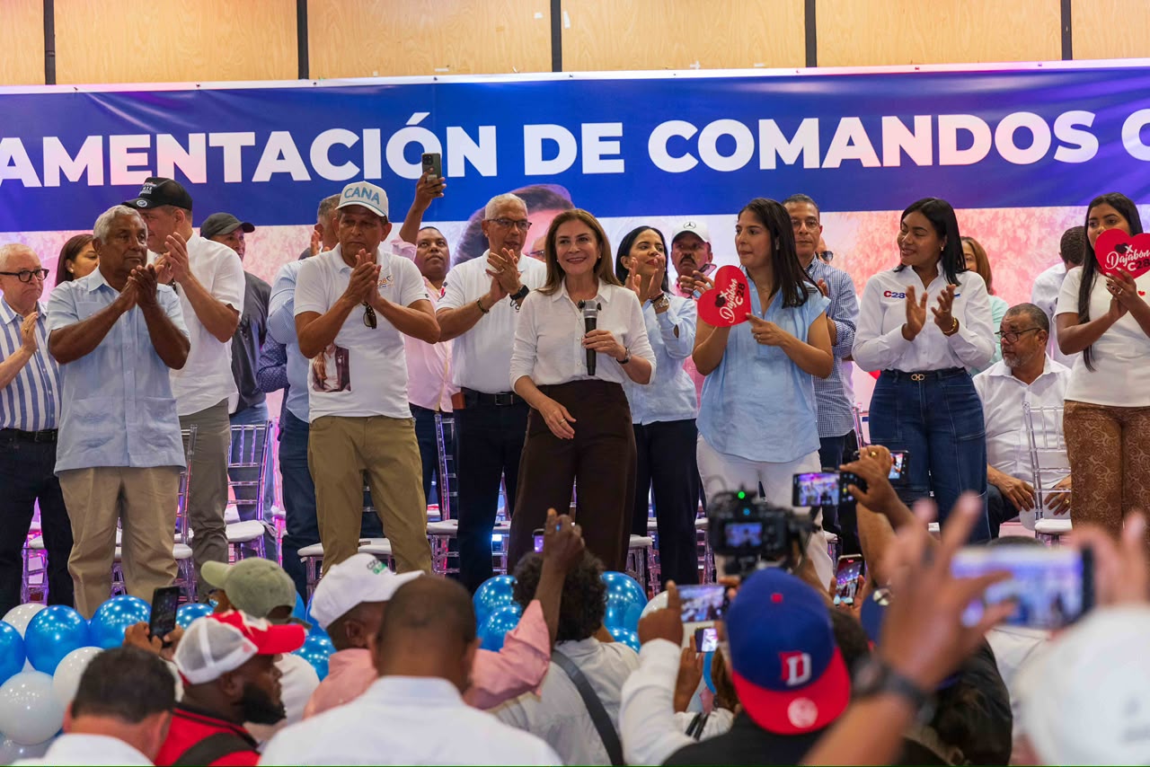 Carolina Mejía suma nuevos liderazgos en Dajabón y Santiago Rodríguez